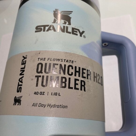 Brand New STANLEY Quencher Tumbler with straw - please read description - Picture 4 of 8